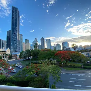 City/valley Apartment Brisbane